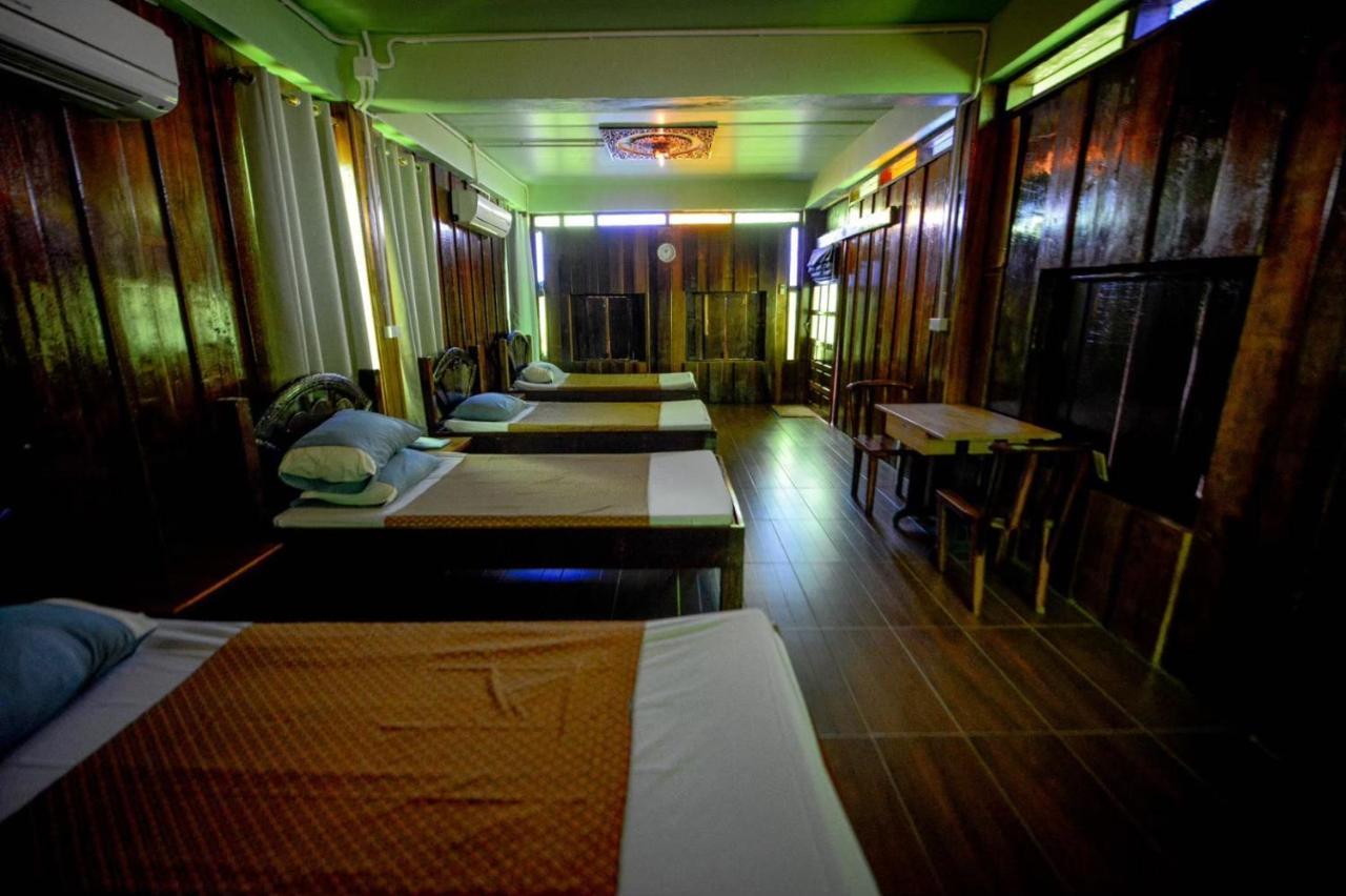 Mrk Resort & Massage Лопбури Экстерьер фото