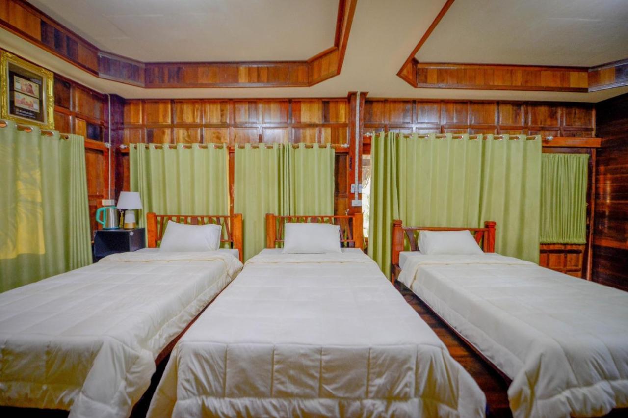 Mrk Resort & Massage Лопбури Экстерьер фото