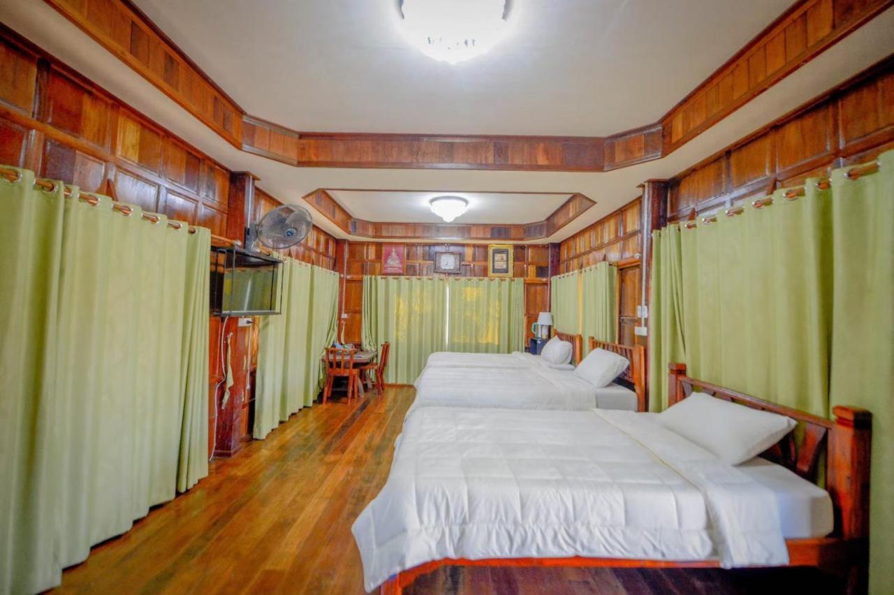 Mrk Resort & Massage Лопбури Экстерьер фото
